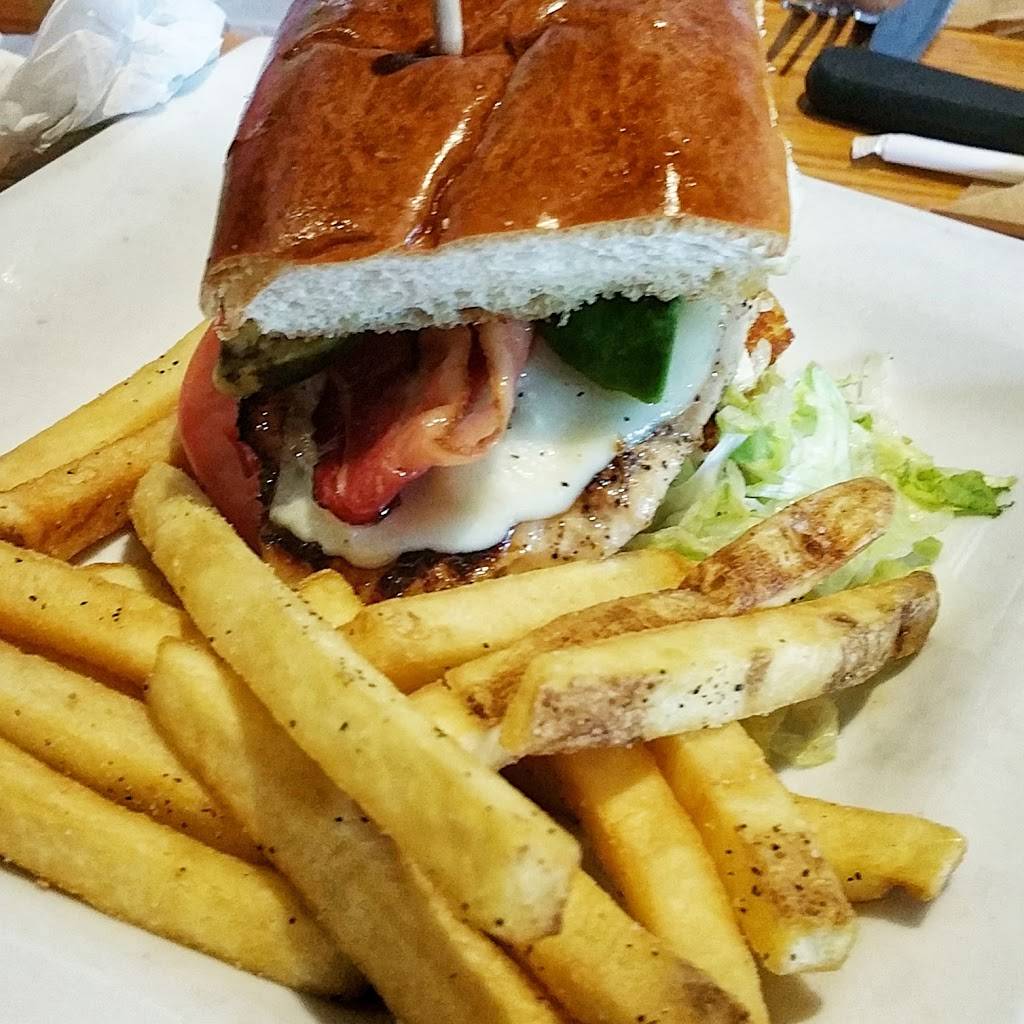 Chilis Grill & Bar | meal takeaway | 8502 Broadway St, San Antonio, TX 78217, USA | 2108222639 OR +1 210-822-2639