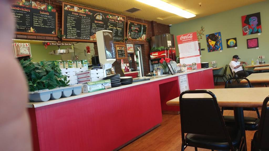 NYC Pizzeria | restaurant | 700 SE Chkalov Dr #1, Vancouver, WA 98683, USA | 3608827670 OR +1 360-882-7670