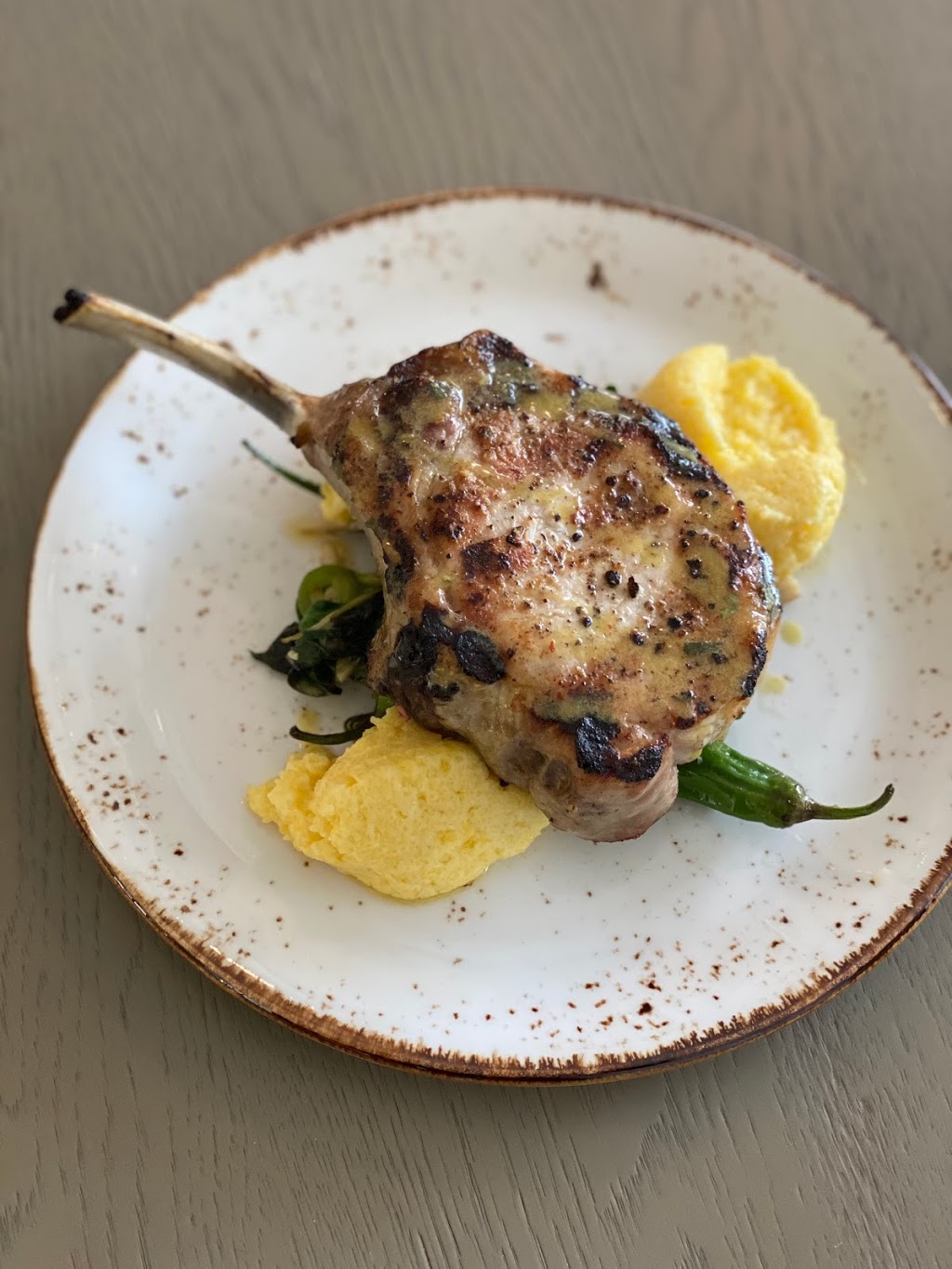 Punch Bowl | restaurant | 700 Brookline Ave, Brookline, MA 02446, USA | 6174878581 OR +1 617-487-8581