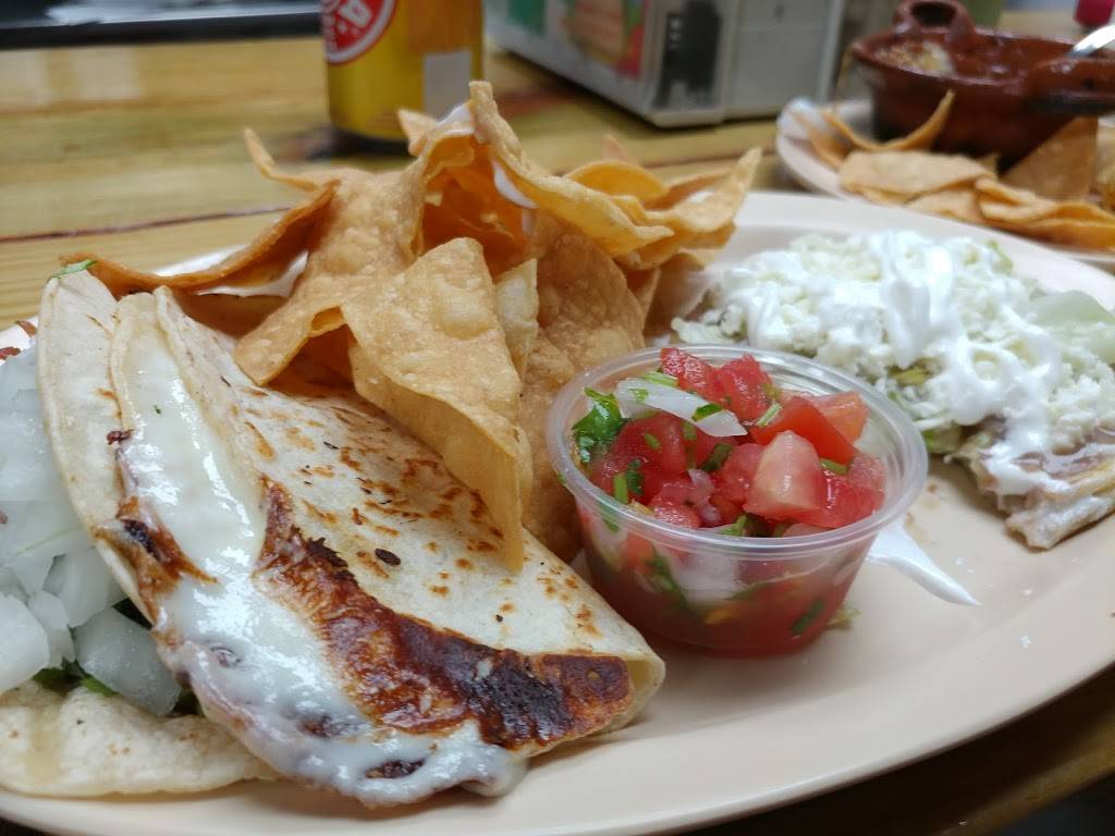 Antojitos Mexicanos Tenorio | restaurant | 4095 SW 137th Ave, Miami, FL 33175, USA | 3052255125 OR +1 305-225-5125