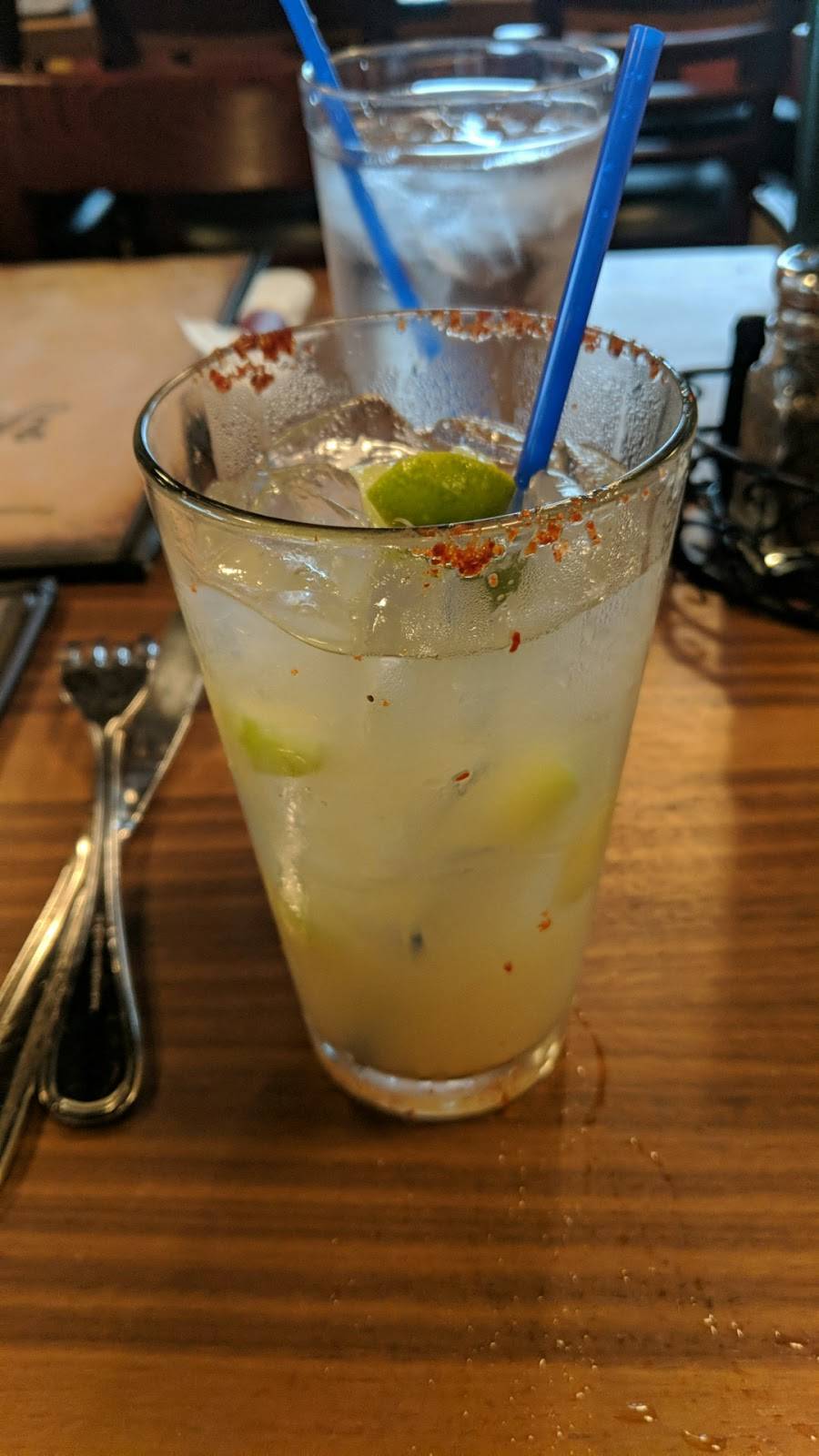 Yolandas Mexican Café | restaurant | 2753 E Main St, Ventura, CA 93003, USA | 8056432700 OR +1 805-643-2700