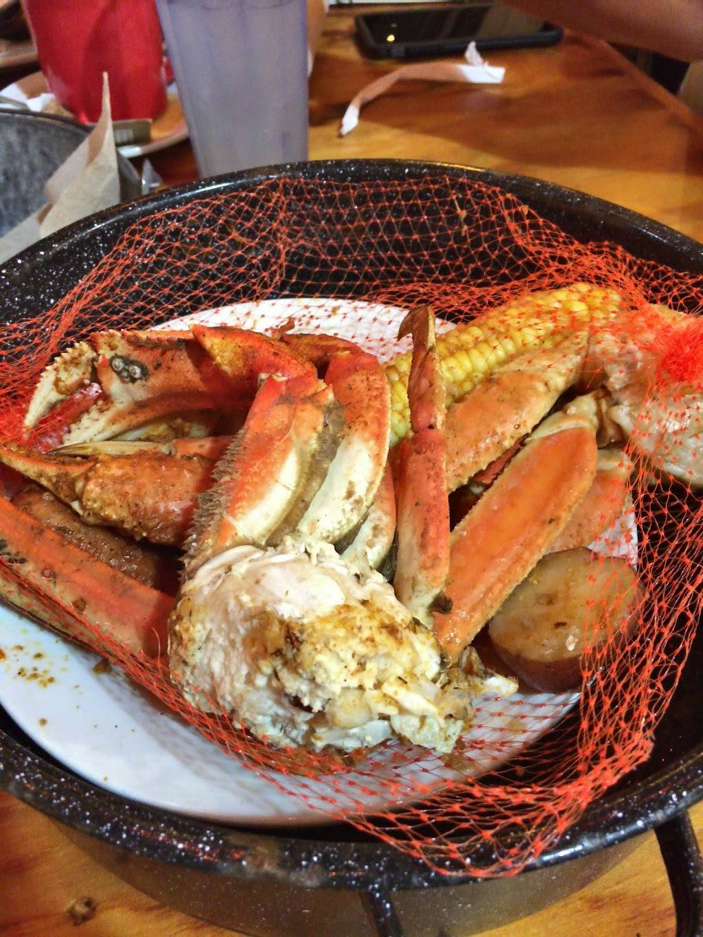 Joes Crab Shack | restaurant | 314 Harbor Dr, Oceanside, CA 92054, USA | 7607221345 OR +1 760-722-1345