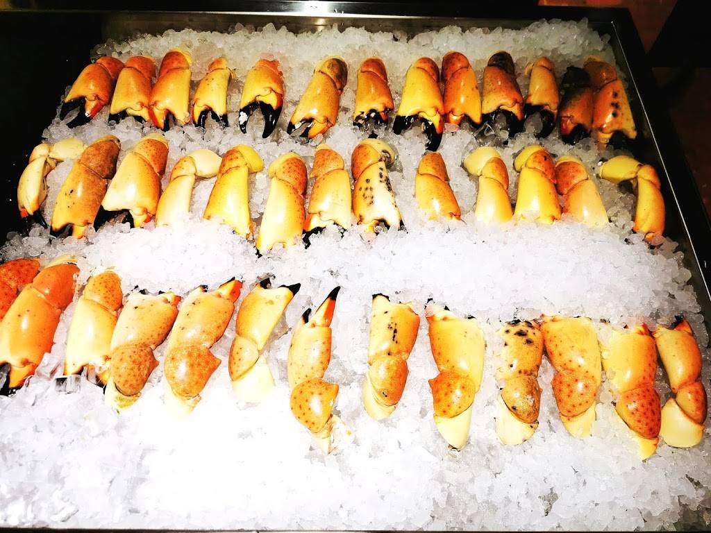 Asian Bay | restaurant | 900 Don Mills Rd, North York, ON M3C 1V6, Canada | 4164456508 OR +1 416-445-6508