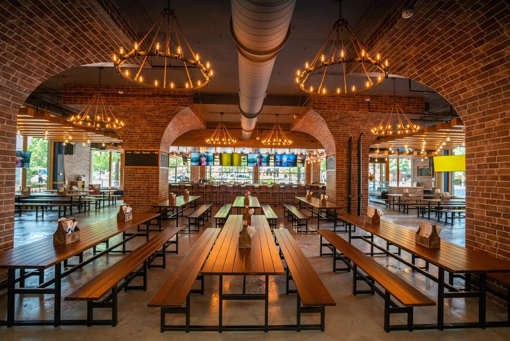 Bronson Bierhall | restaurant | 4100 Fairfax Dr, Arlington, VA 22203, USA | 7035281110 OR +1 703-528-1110