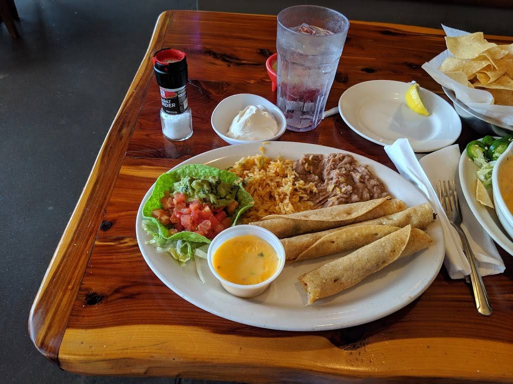 La Brisa Mexican Bar & Grill | restaurant | 4001 TX-146, Bacliff, TX 77518, USA | 2815592415 OR +1 281-559-2415