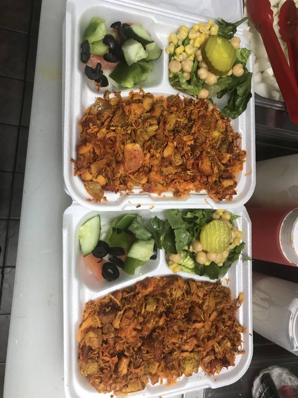 Canarsie Chicken & Gyro | restaurant | 1206 Remsen Ave, Brooklyn, NY 11236, USA | 7182510170 OR +1 718-251-0170