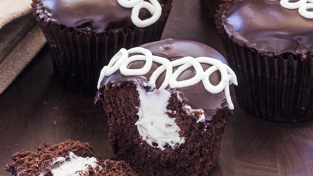 Karma Baker | bakery | 1145 Lindero Canyon Rd, Westlake Village, CA 91362, USA | 7472227379 OR +1 747-222-7379