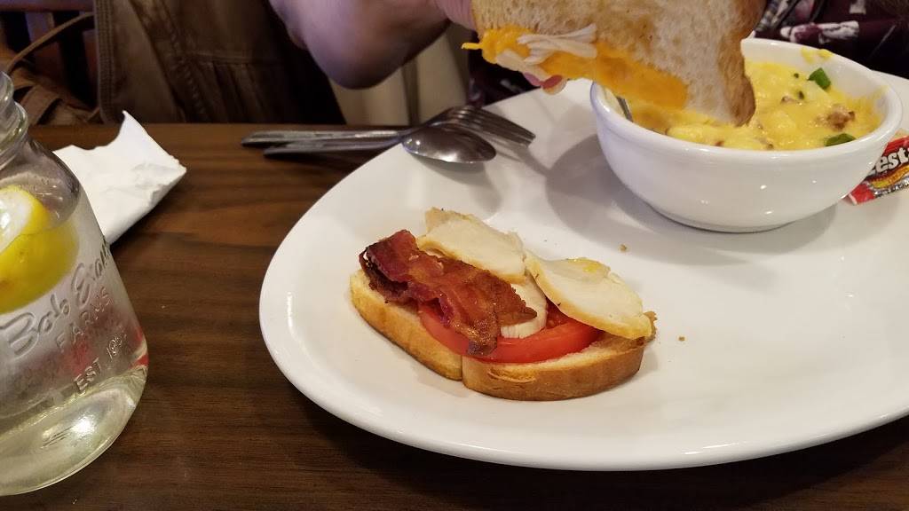 Bob Evans | restaurant | 2256 N State St, Greenfield, IN 46140, USA | 3174670342 OR +1 317-467-0342