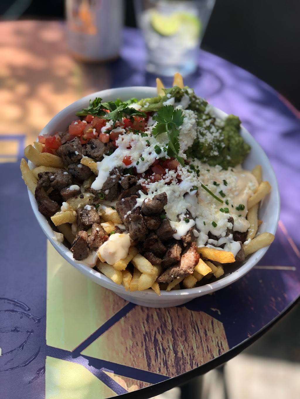 Mavericks Beach Club | restaurant | 860 Garnet Ave, San Diego, CA 92109, USA | 8589990348 OR +1 858-999-0348