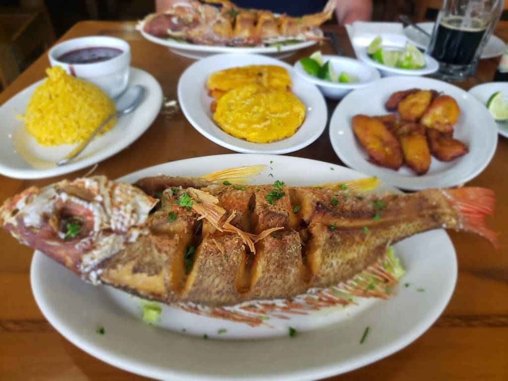 Cayo Esquivel Seafood Hialeah | restaurant | 11890 NW 87th Ct #1, Hialeah Gardens, FL 33018, USA | 3058250505 OR +1 305-825-0505