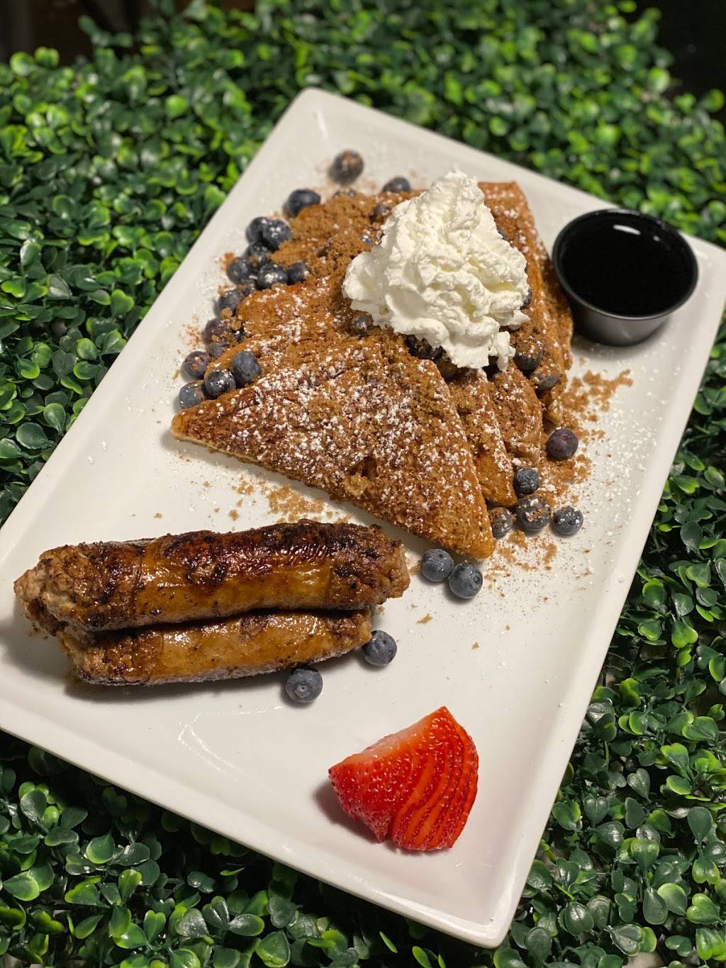 Blackseed Cafe | restaurant | 2400 Federal St, Philadelphia, PA 19146, USA | 2155441235 OR +1 215-544-1235