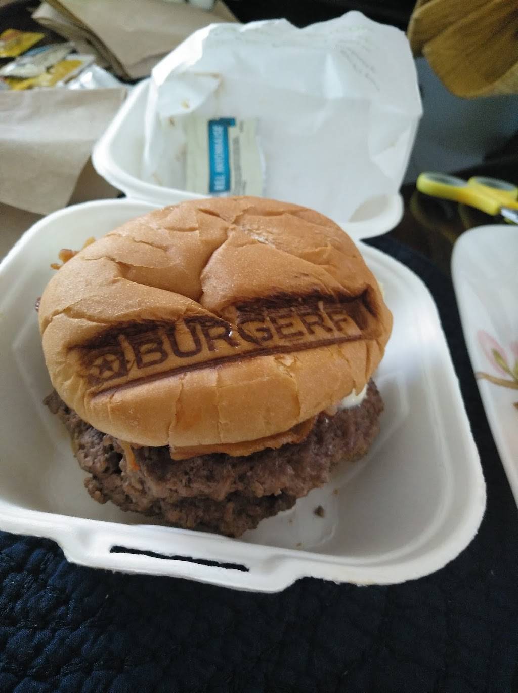 BurgerFi | restaurant | 3150 N Federal Hwy, Lighthouse Point, FL 33064, USA | 9549337120 OR +1 954-933-7120