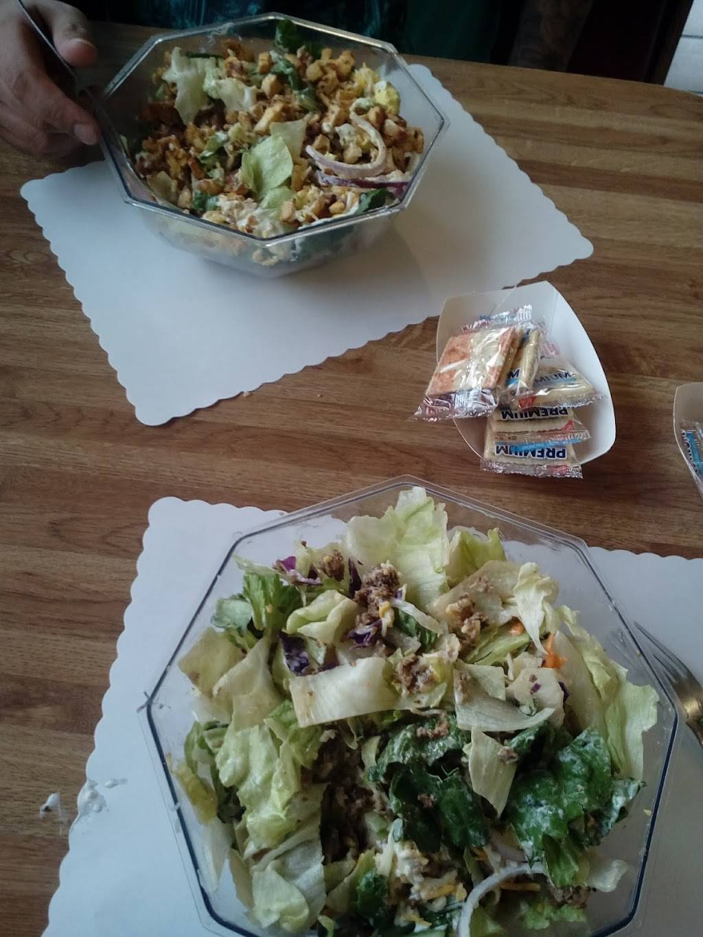 Famous Burgers | restaurant | 1485 W Imperial Hwy, Brea, CA 92821, USA | 7148707934 OR +1 714-870-7934