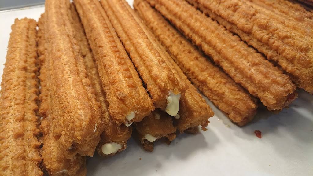 Don Churro | meal takeaway | 1626 S Blue Island Ave, Chicago, IL 60608, USA | 3127333173 OR +1 312-733-3173