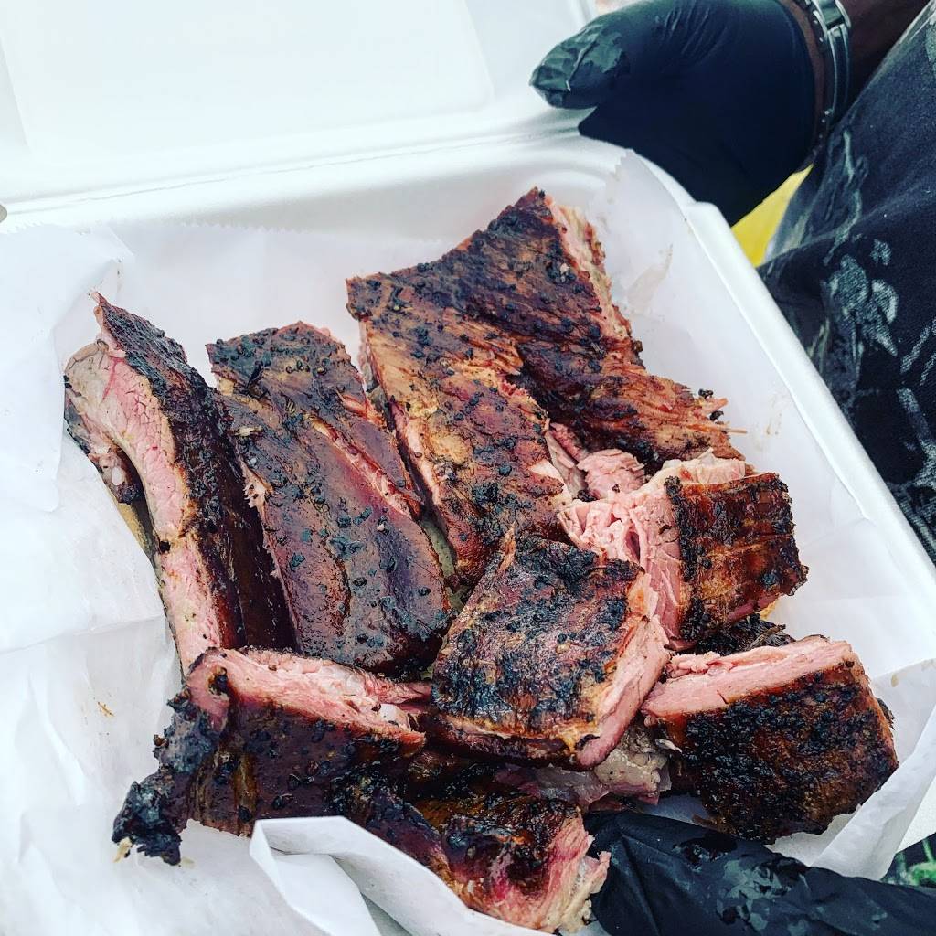 BRUH MANS BBQ | restaurant | 2525 E Busch Blvd, Tampa, FL 33612, USA | 8136969950 OR +1 813-696-9950