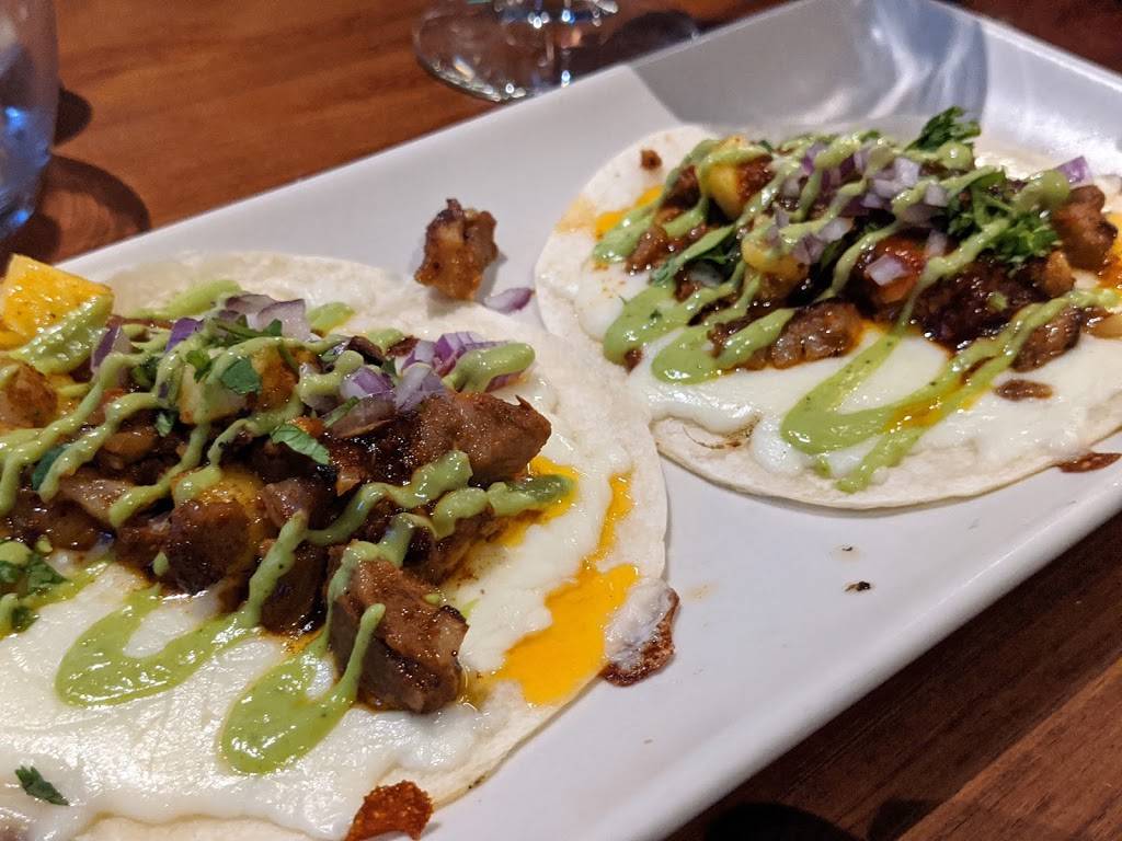 Mercado Restaurant Manhattan Beach | restaurant | 3212A N Sepulveda Blvd, Manhattan Beach, CA 90266, USA | 3105450388 OR +1 310-545-0388