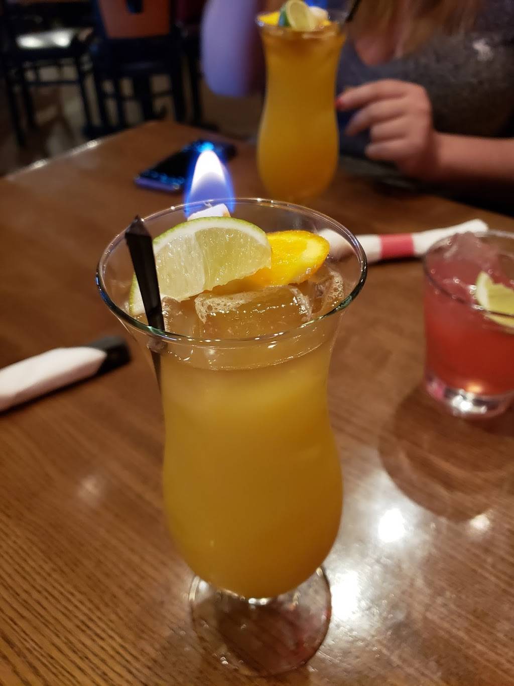 TGI Fridays | restaurant | 8104 E 49th Dr, Denver, CO 80238, USA | 3033718840 OR +1 303-371-8840