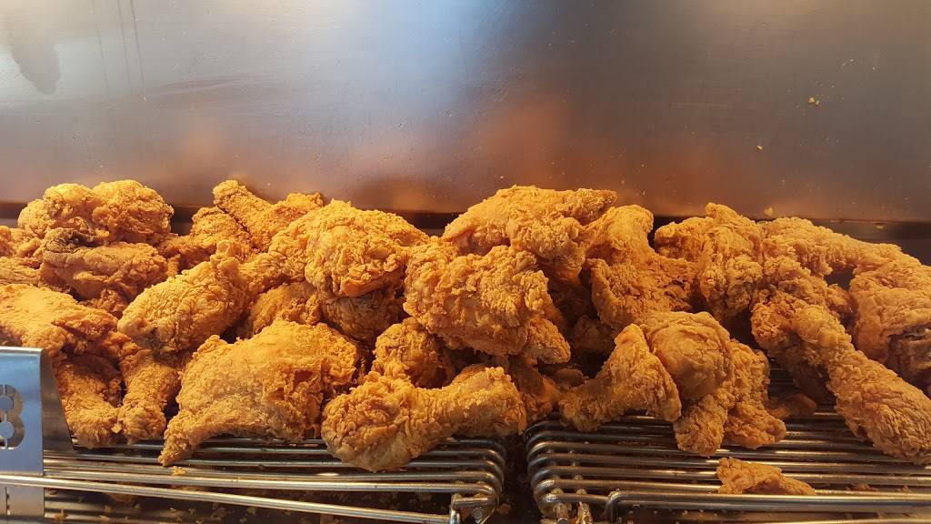 Churchs Chicken | restaurant | 11334 Hughes Rd, Houston, TX 77089, USA | 2814818825 OR +1 281-481-8825