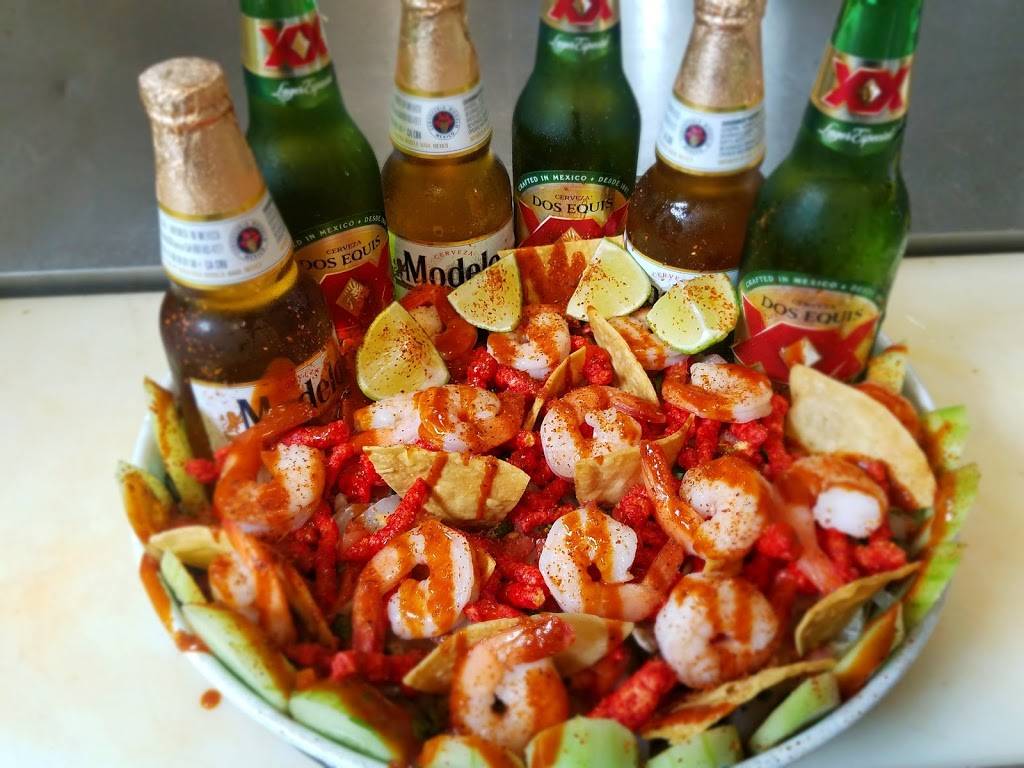 La Magdalena | restaurant | 4407 E Rosedale St, Fort Worth, TX 76105, USA | 6823120222 OR +1 682-312-0222