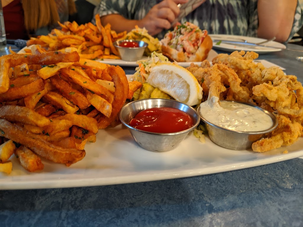 B&G Oysters | restaurant | 550 Tremont St, Boston, MA 02116, USA | 6174230550 OR +1 617-423-0550