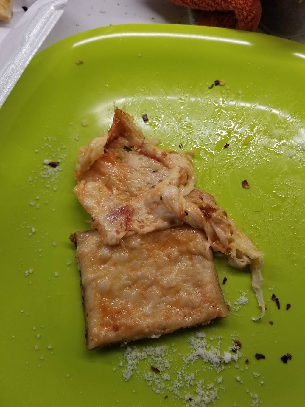 Lighthouse Pizzeria | restaurant | 414 Cleveland Rd E, Huron, OH 44839, USA | 4194331500 OR +1 419-433-1500