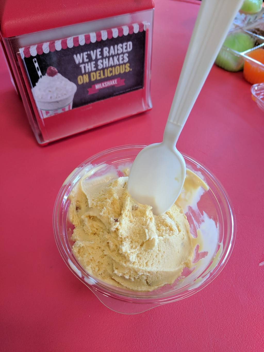 Ritas Italian Ice & Frozen Custard | restaurant | 26775 Hayward Blvd, Hayward, CA 94542, USA | 5103425139 OR +1 510-342-5139