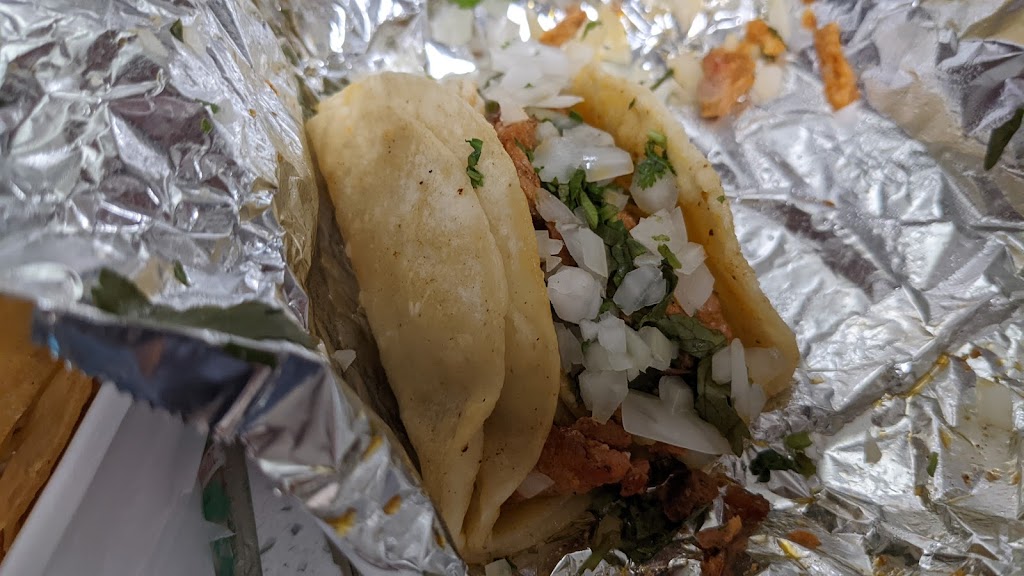 Birrieria Tlaquepaque #3 | restaurant | 10904 Rush St, South El Monte, CA 91733, USA | 6262799191 OR +1 626-279-9191