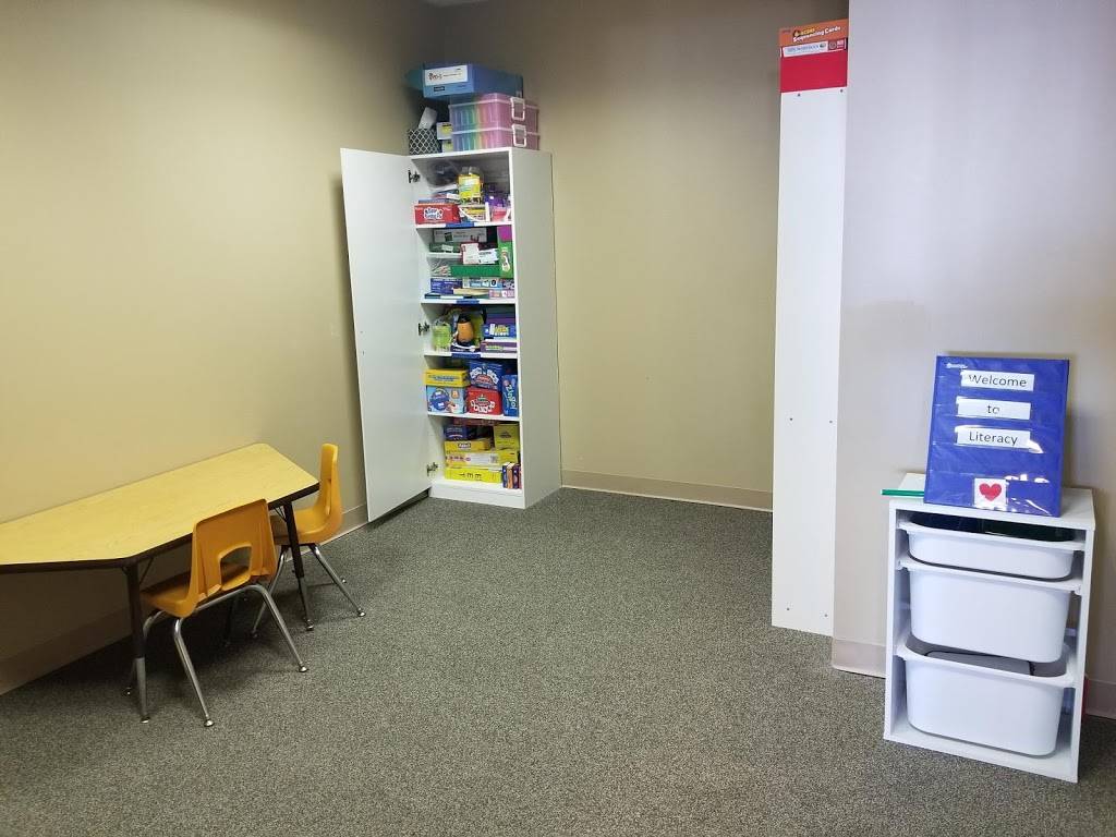 GiGis Playhouse Indianapolis | restaurant | 5909 E 86th St, Indianapolis, IN 46250, USA | 3172888235 OR +1 317-288-8235