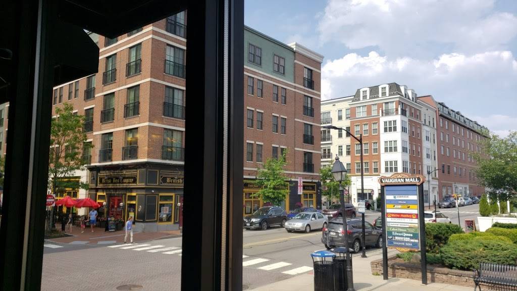 La Carreta | restaurant | 172 Hanover St, Portsmouth, NH 03801, USA | 6034278319 OR +1 603-427-8319