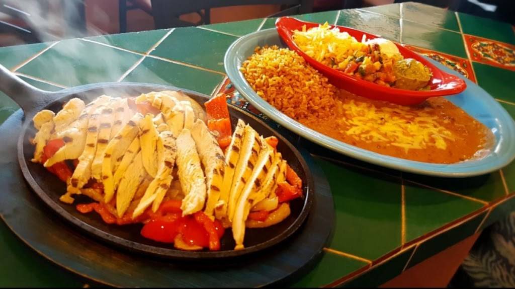 Casa Bonita | restaurant | 17623 100th Ave SW, Vashon, WA 98070, USA | 2064636452 OR +1 206-463-6452