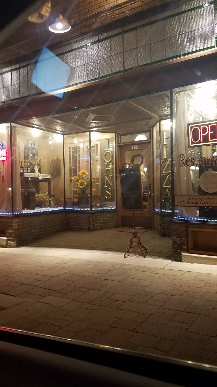 Johns Pizzaria | restaurant | 221 N Franklin St, Port Washington, WI 53074, USA | 2622845581 OR +1 262-284-5581