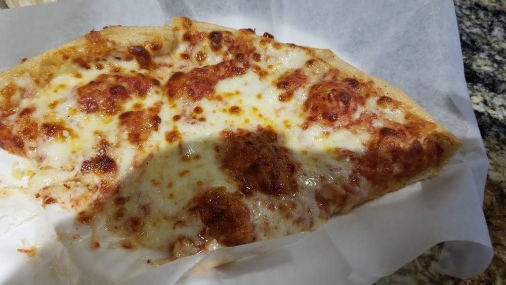 Village Pizza | restaurant | 51 Eagle St, North Adams, MA 01247, USA | 4136644134 OR +1 413-664-4134