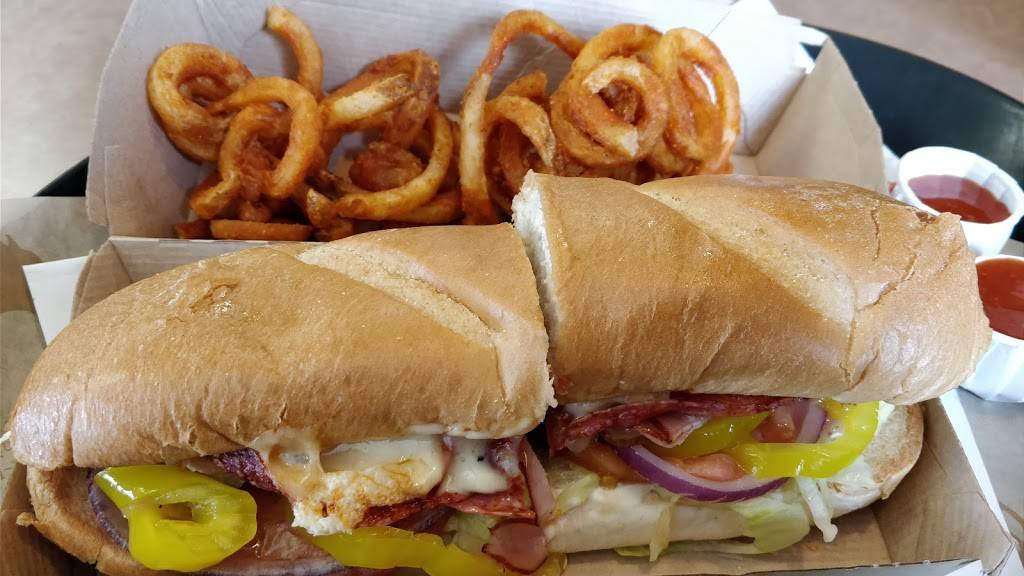 Arbys | restaurant | 801 1st Ave, Coralville, IA 52241, USA | 3193512729 OR +1 319-351-2729