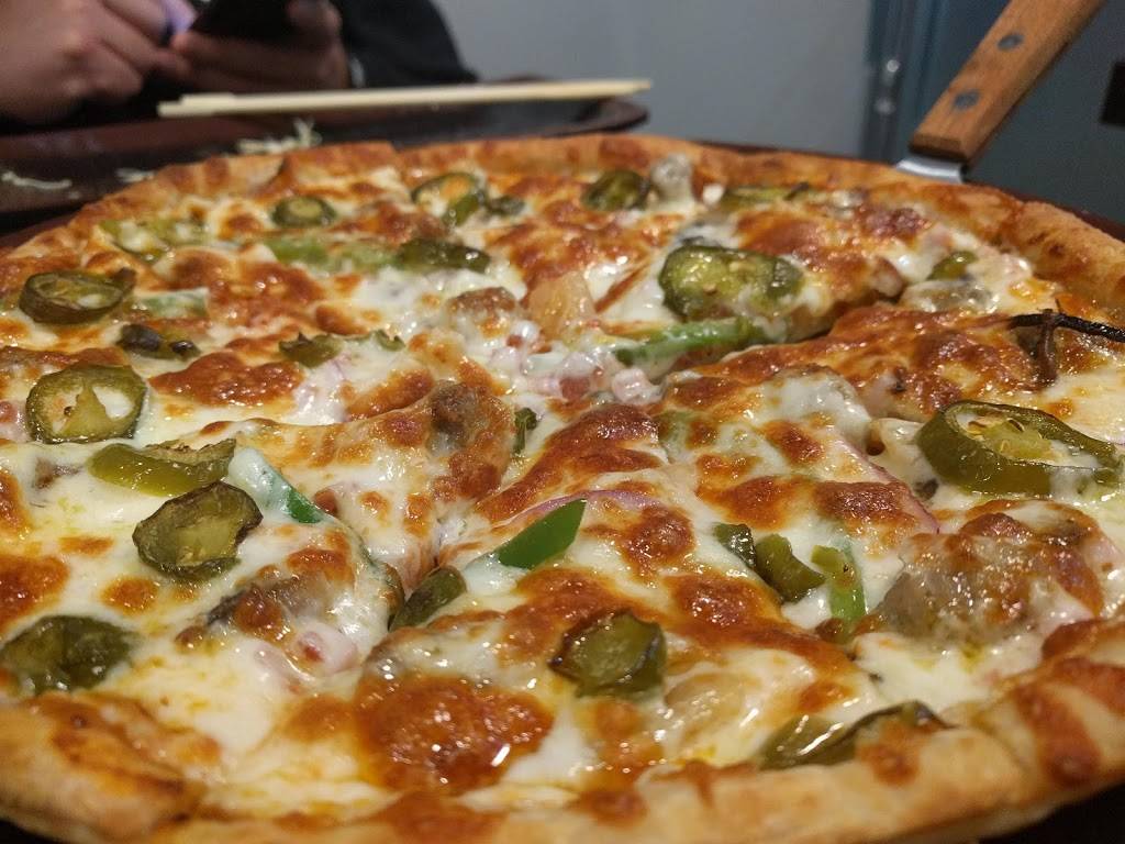 Love Letter Pizza & Chicken | restaurant | 15435 S Western Ave, Gardena, CA 90249, USA | 3105321700 OR +1 310-532-1700