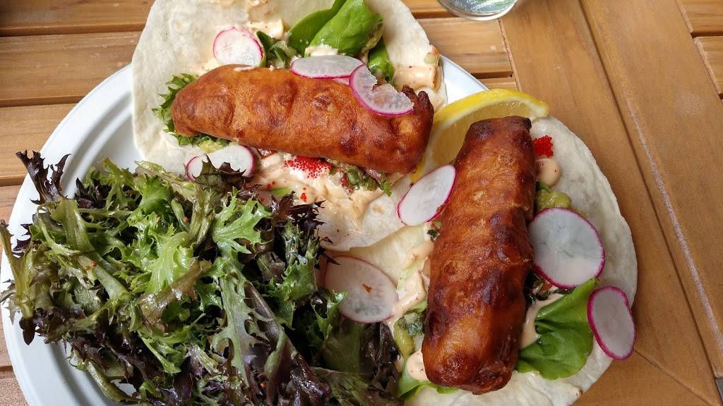 Panache Mobile | restaurant | 8705 Chemin Royal, Sainte-Pétronille, QC G0A 4C0, Canada | 4186922211 OR +1 418-692-2211