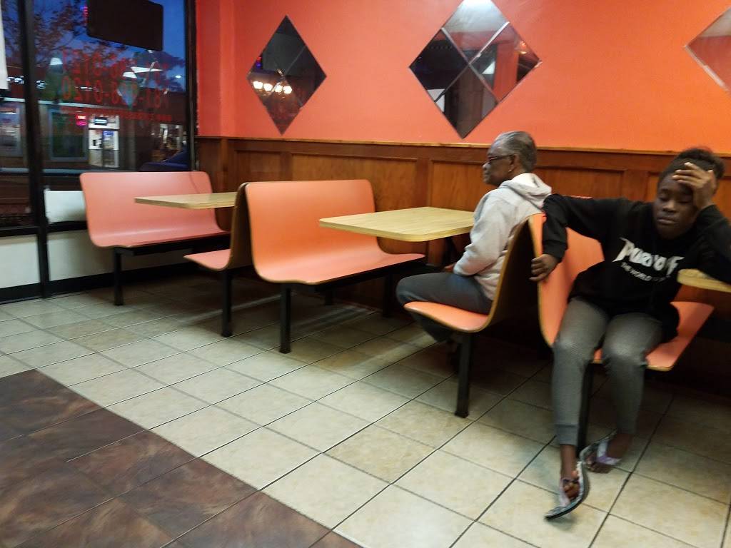 Zorbas Pizza | restaurant | 39 N Main St, Randolph, MA 02368, USA | 7819860120 OR +1 781-986-0120