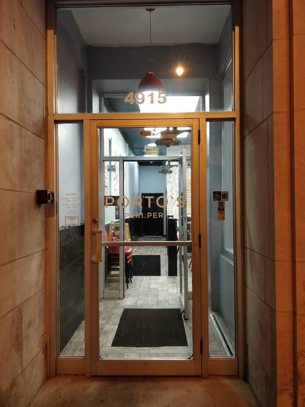 Portos Peri Peri | restaurant | 4915 Oakton Street, Skokie, IL 60077, USA | 8476755000 OR +1 847-675-5000