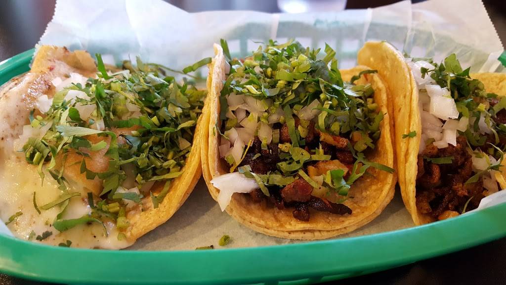 Mi Casa Restaurant | restaurant | 1720 N Main St, Wheaton, IL 60187, USA | 6306684774 OR +1 630-668-4774