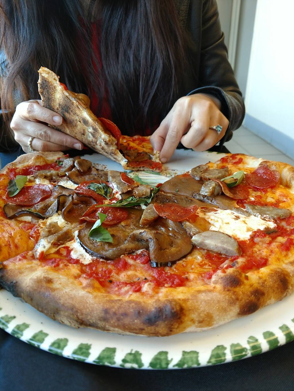 Se7te Woodfire Pizza | restaurant | 534 Union Blvd, Totowa, NJ 07512, USA | 9733419777 OR +1 973-341-9777