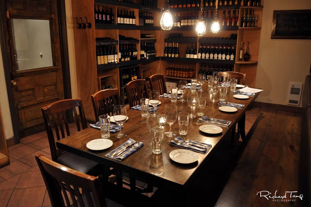 Enoteca Sociale | restaurant | 1288 Dundas St W, Toronto, ON M6J 1X7, Canada | 4165341200 OR +1 416-534-1200