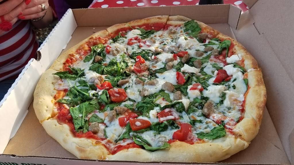 Marios Of NYC | restaurant | North 26610, US-281 #8, San Antonio, TX 78260, USA | 8304381202 OR +1 830-438-1202