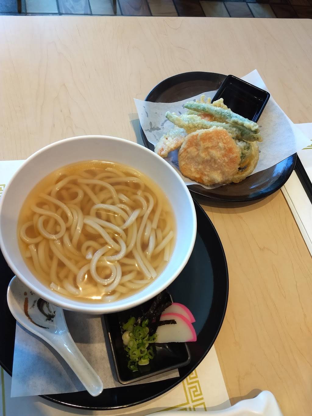 Hana Maki Sushi | restaurant | 2725 El Camino Real #101, Santa Clara, CA 95051, USA | 4085540852 OR +1 408-554-0852