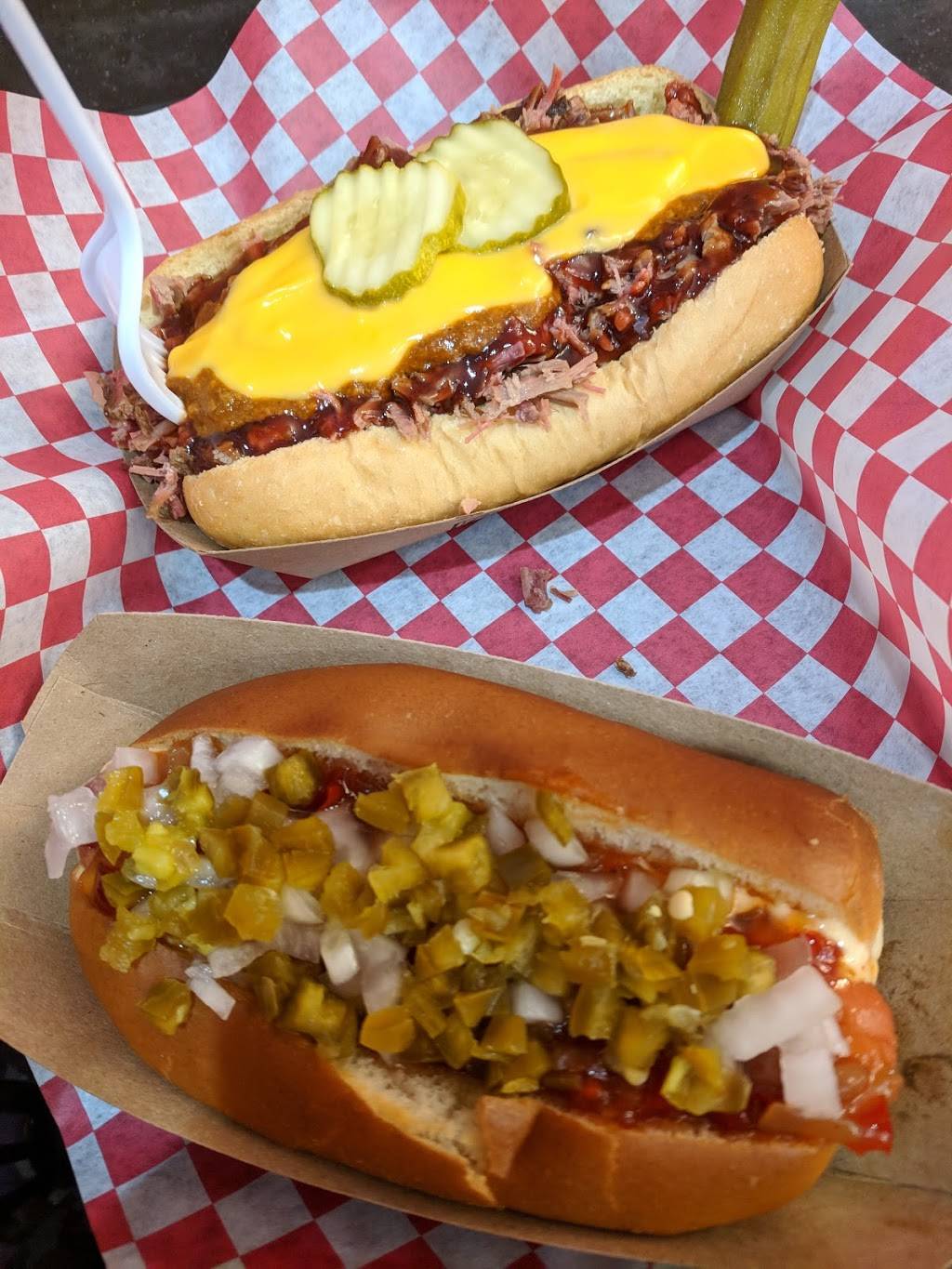 Charlie Graingers | restaurant | 10010 Ford Ave Suite A, Richmond Hill, GA 31324, USA | 9124452807 OR +1 912-445-2807