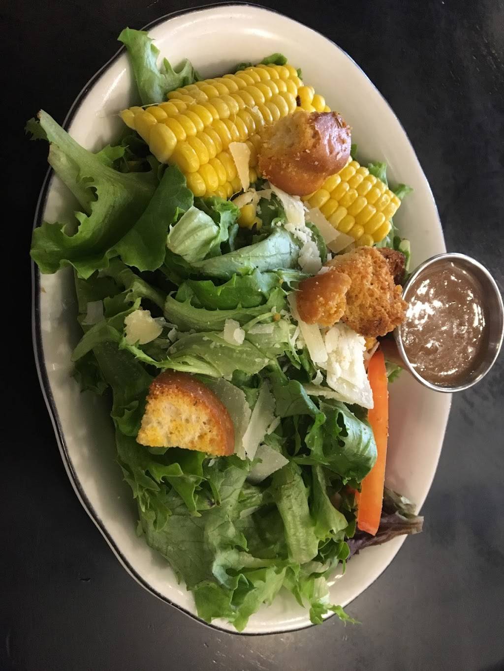 Rabalais Bistro | restaurant | 861 E Main St, Santa Paula, CA 93060, USA | 8055252109 OR +1 805-525-2109