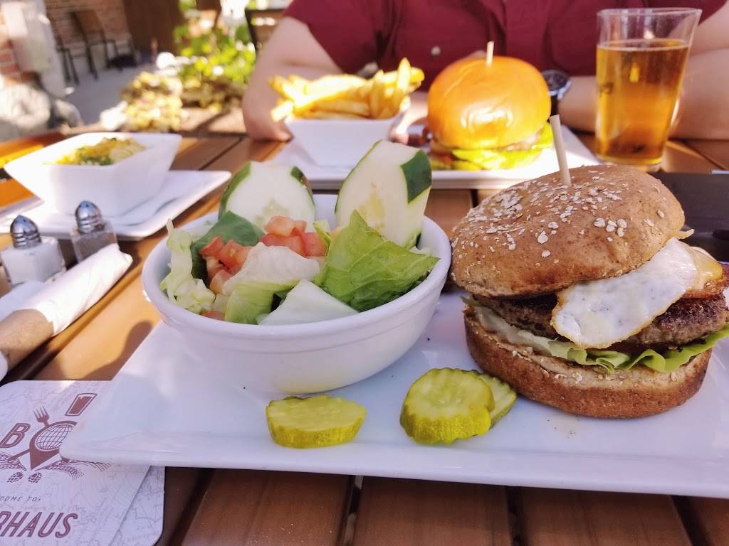 Burgerhaus - Valparaiso | restaurant | 3304 Calumet Ave, Valparaiso, IN 46383, USA | 2192863296 OR +1 219-286-3296