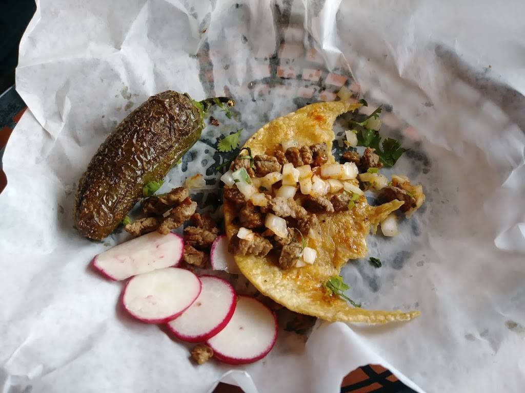 El Tapatio | restaurant | 3751 EP True Pkwy, West Des Moines, IA 50265, USA | 5152254007 OR +1 515-225-4007