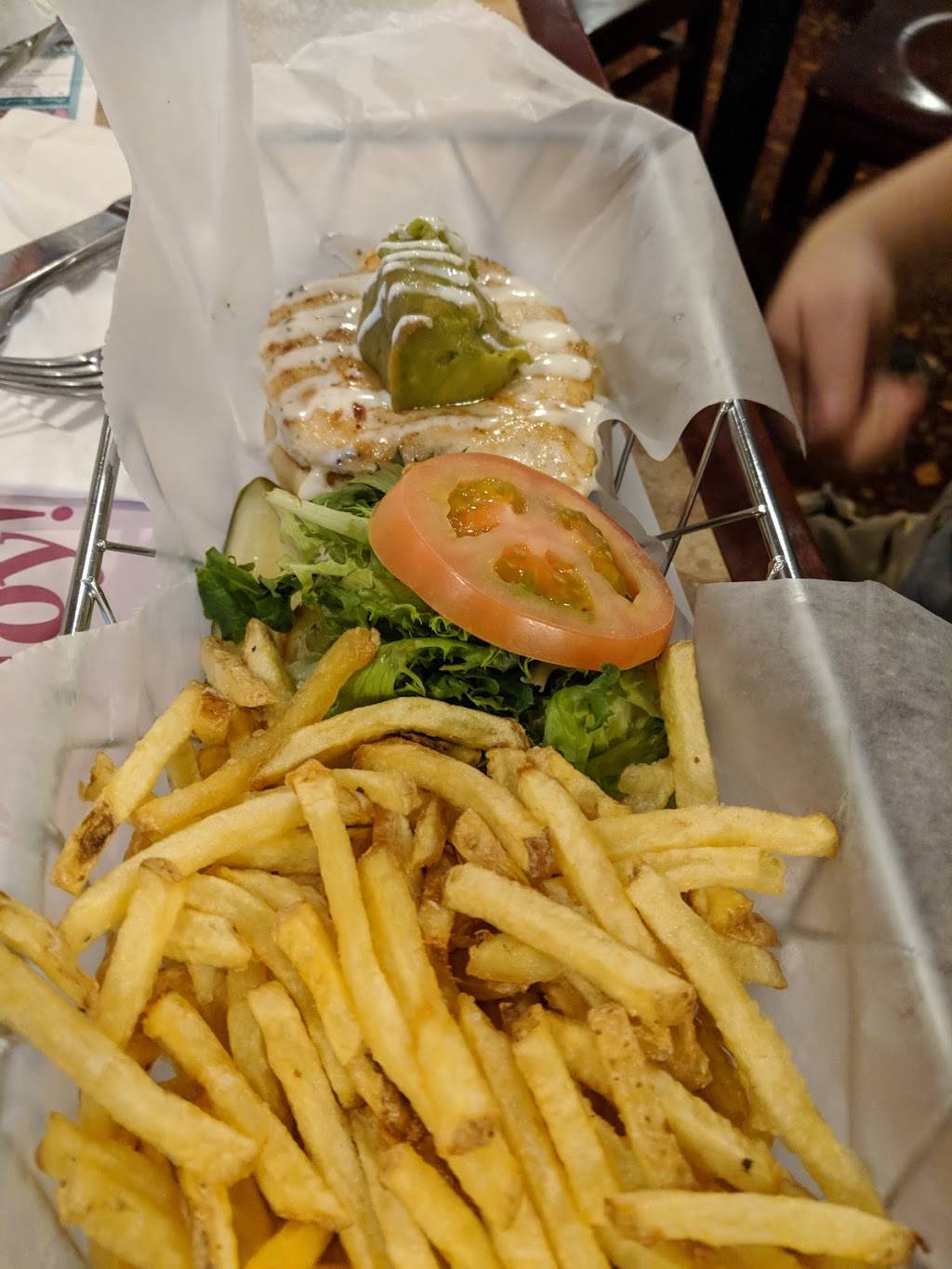 Kissingers Family Restaurant | restaurant | 543 E Market St, Gratz, PA 17030, USA | 7173653175 OR +1 717-365-3175