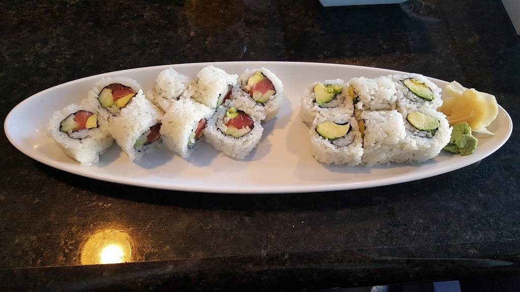 Umi Sushi and Lounge | restaurant | 109 W Joliet St, Crown Point, IN 46307, USA | 2192627652 OR +1 219-262-7652