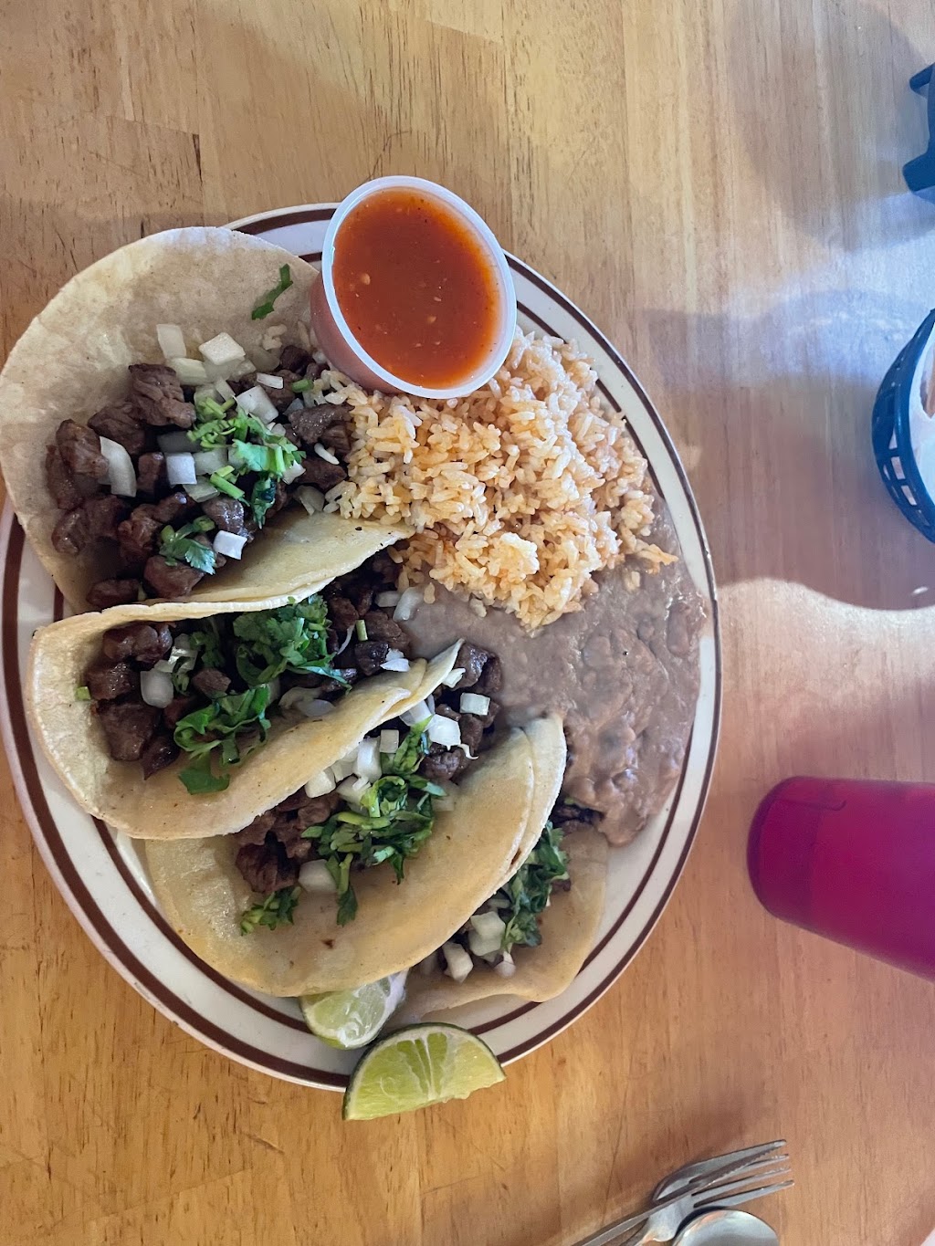 Yeyas | restaurant | 105 S Main St, Johnson City, KS 67855, USA | 6204921701 OR +1 620-492-1701