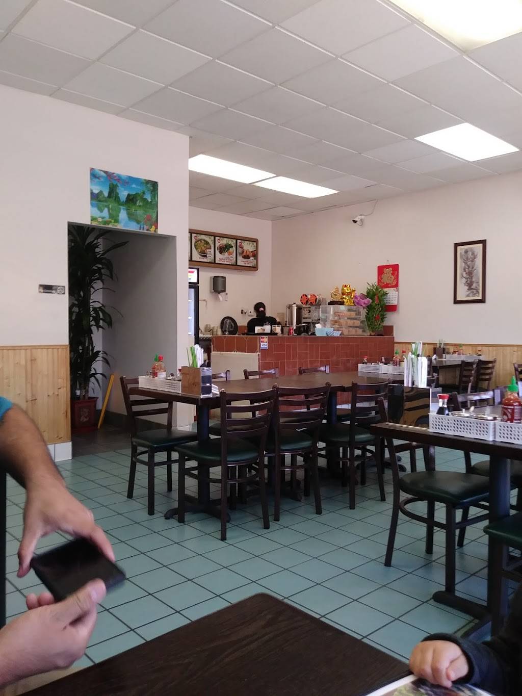 Pho Family Restaurant | restaurant | 1025 N State St, Los Angeles, CA 90033, USA | 3232220112 OR +1 323-222-0112